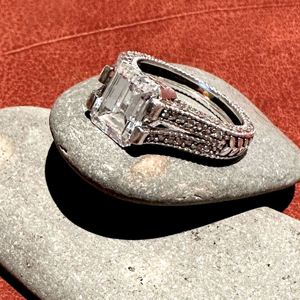 Vintage Art Deco Simulator Diamond Ring. Estate sale.